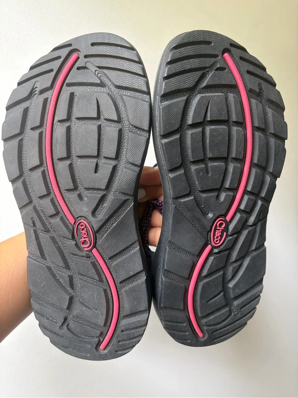 Chaco Women’s Z/Cloud Sandals Size 6 Gray Blue Pink Strappy Sport Sandals